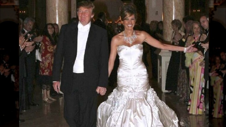 Melania Trumps 550 Hour Wedding Dress Marked Her Marriage To Donald Trump 1669133026 