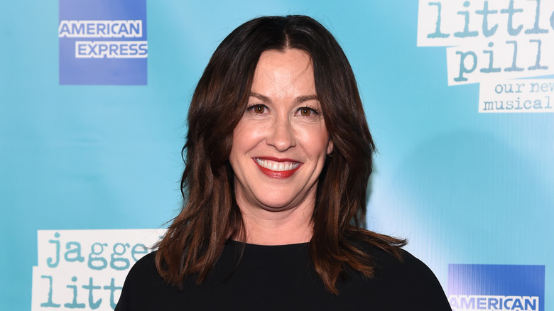 Alanis Morissette smiling