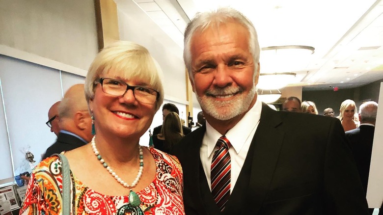 Captain Lee and Mary Anne