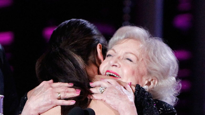 Sandra Bullock and Betty White hugging