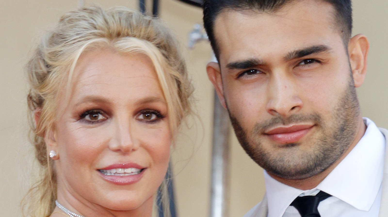 See Britney Spears and Sam Asghari's Classic Wedding Rings