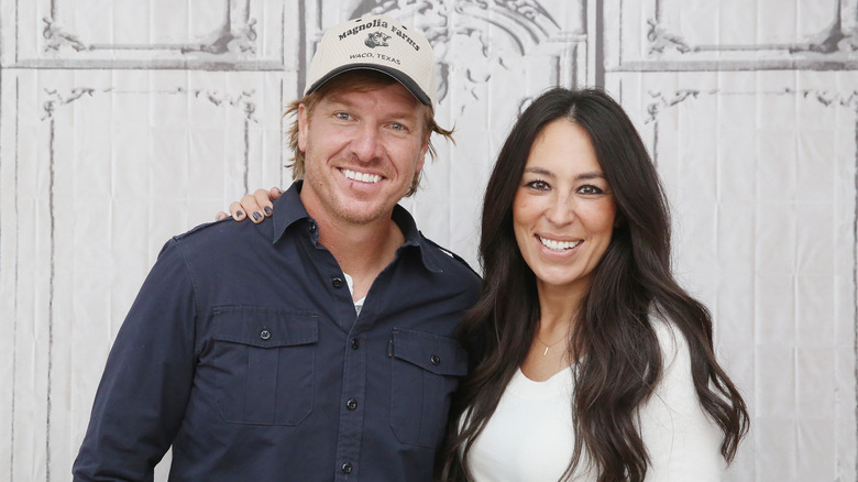 Chip and Joanna Gaines posing together