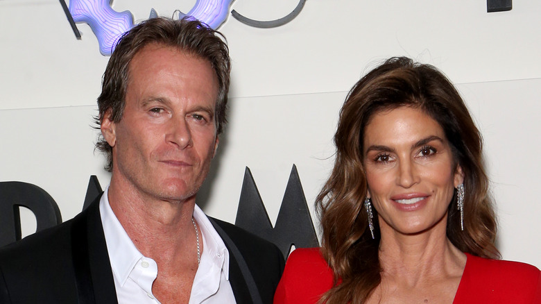 Rande Gerber, Cindy Crawford posing