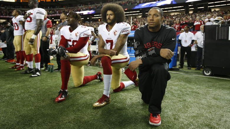 Colin Kaepernick kneeling