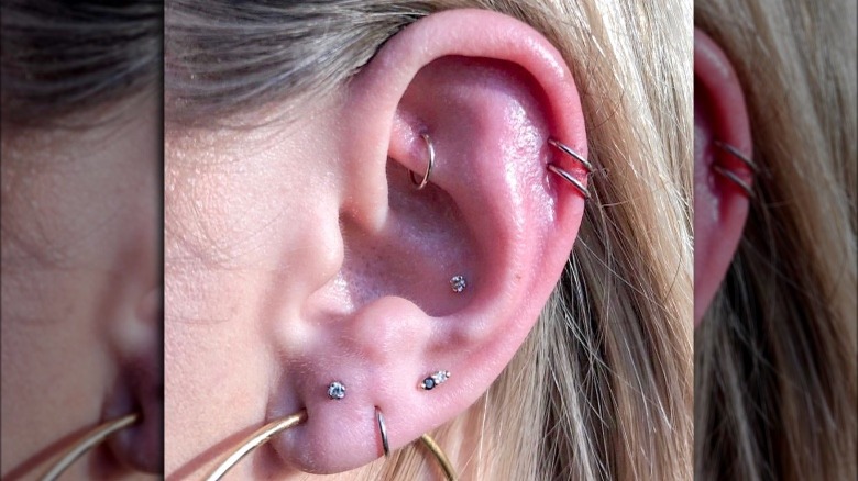 small conch piercing