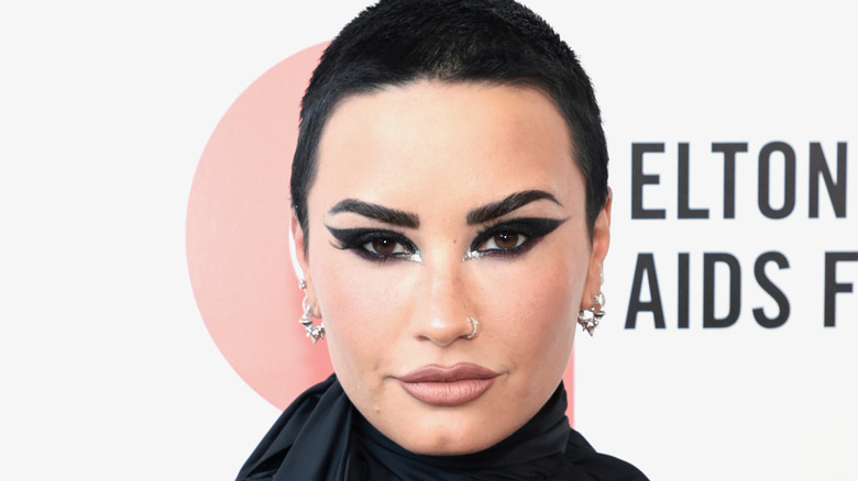 Demi Lovato cropped hair