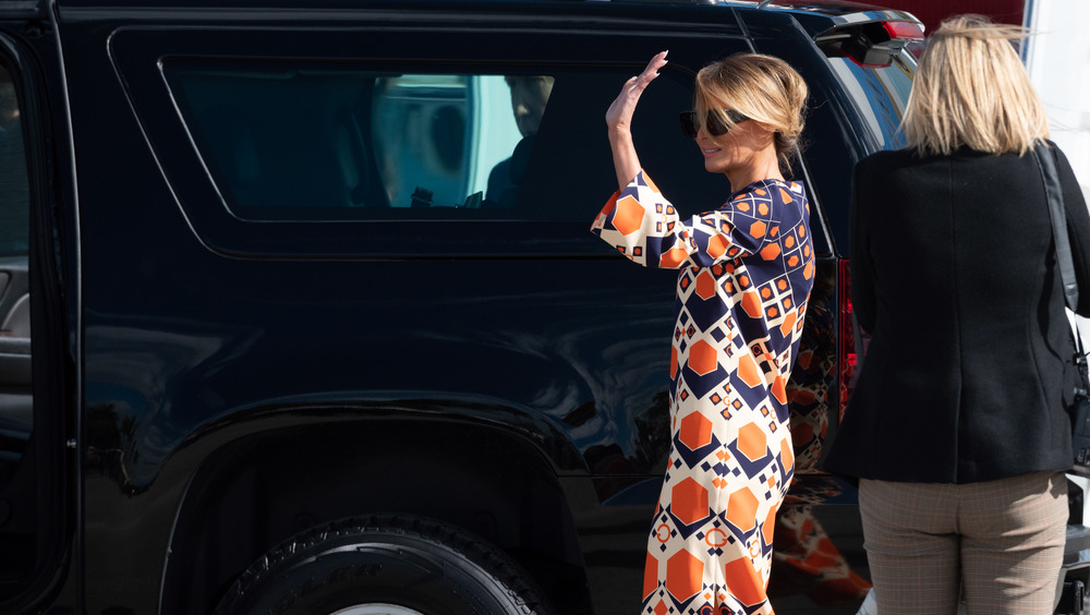 Melania Trump waving