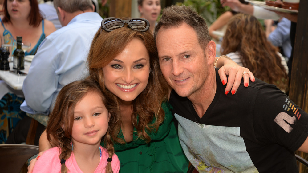 Giada De Laurentiis, Todd Thompson, and their daughter