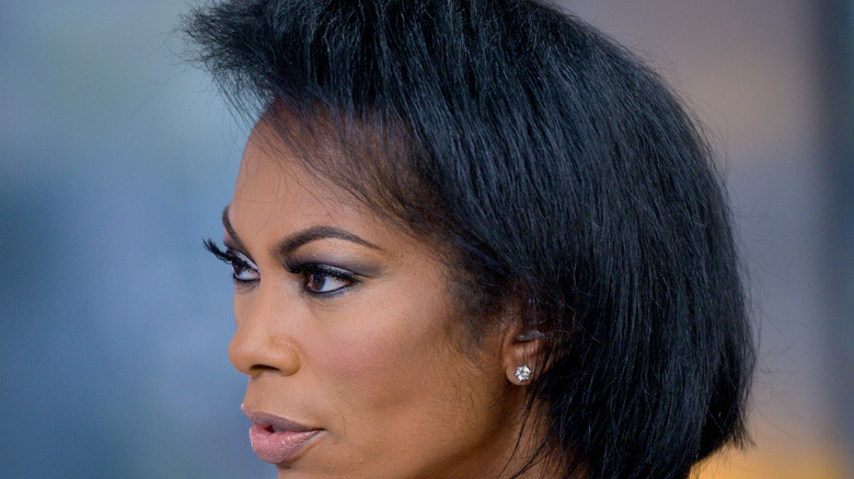 Harris Faulkner looking to the side