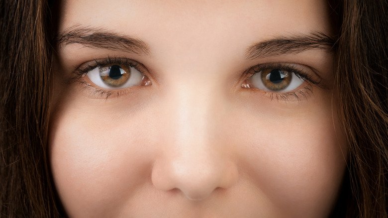 woman with hazel eyes