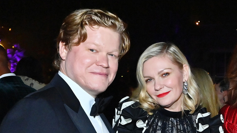 Jesse Plemons, Kirsten Dunst dressed up