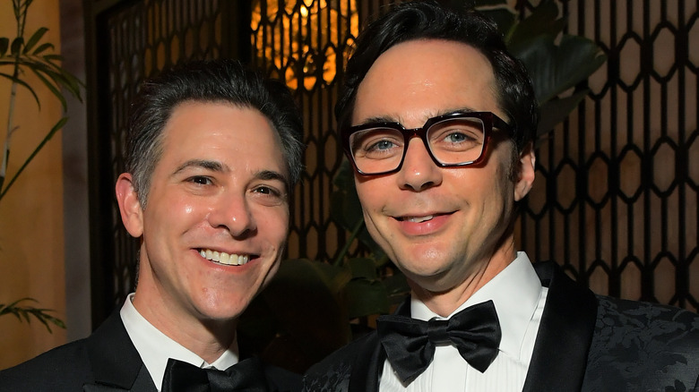 Jim Parsons smiling with Todd Spiewak