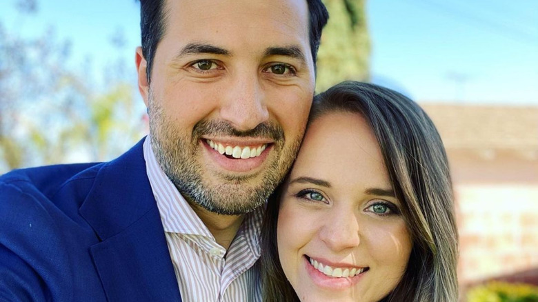 Jeremy and Jinger Vuolo posing