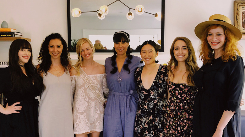 Beth Behrs poses with her bridesmaids