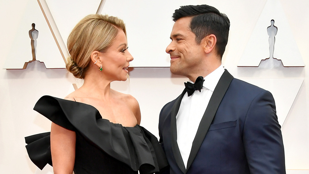 Kelly Ripa and Mark Consuelos at the Oscars