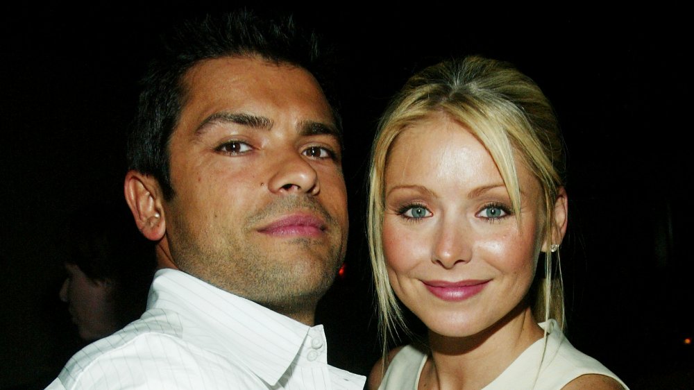 Kelly Ripa and Mark Consuelos, close-up