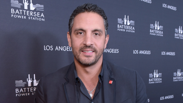 Mauricio Umansky at event