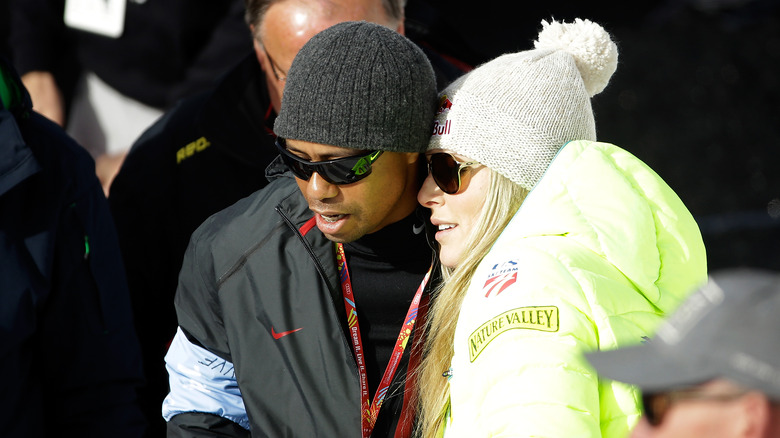 Tiger Wood and Lindsey Vonn cuddle at ski event 