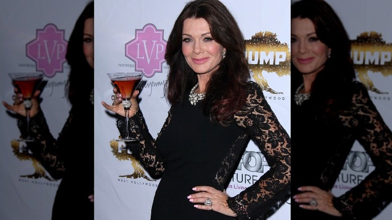 Lisa Vanderpump wearing a ring