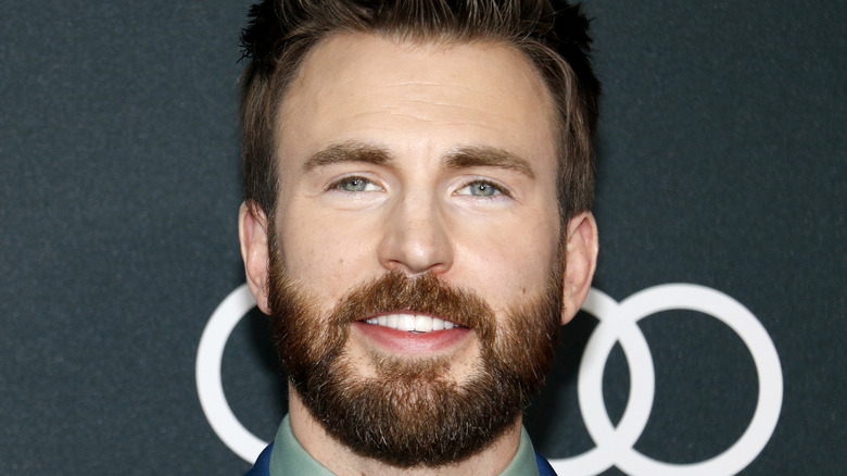 Chris Evans red carpet