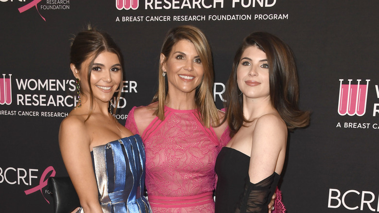 Olivia Jade Giannulli, Lori Loughlin, and Bella Giannulli