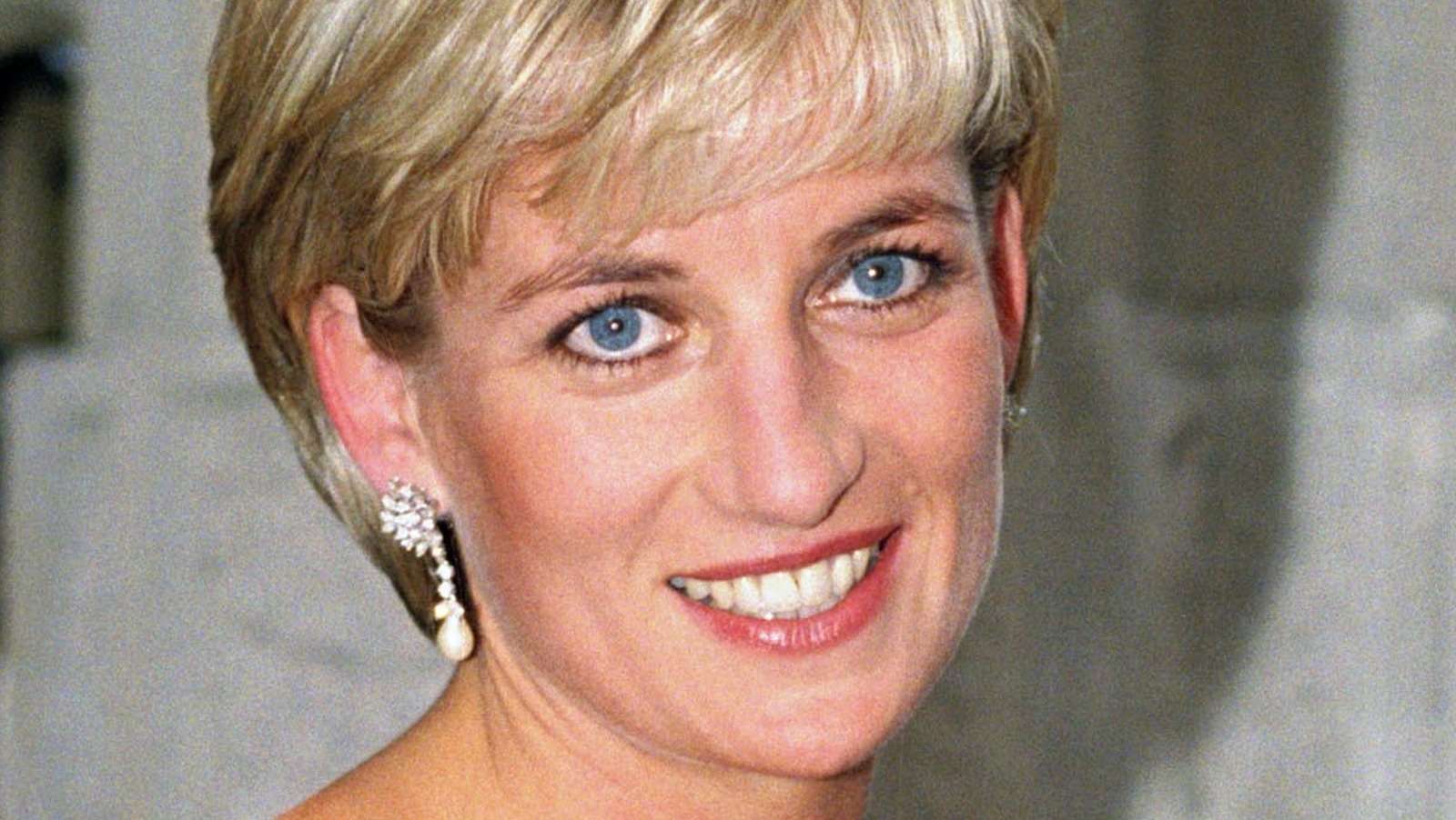 The Truth About Martin Bashirs Controversial Interview With Diana Spencer 9411