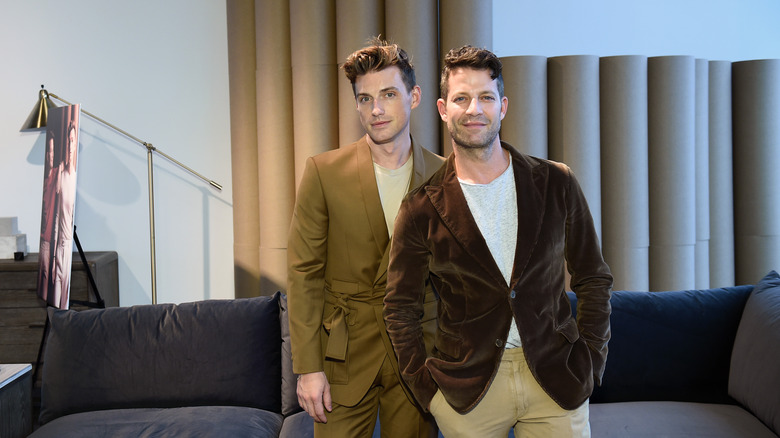 Jeremiah Brent, Nate Berkus posing