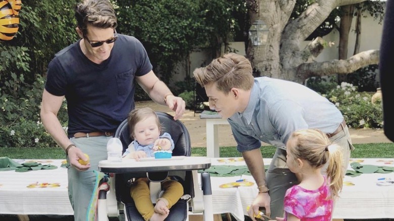 Nate Berkus, Jeremiah Brent with kids 