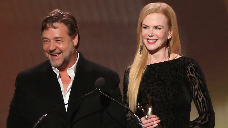 Russell Crowe and Nicole Kidman present onstage together