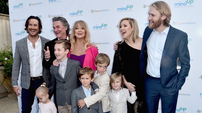 Oliver Hudson, Kurt Russell, Goldie Hawn, Kate Hudson, and Wyatt Russell