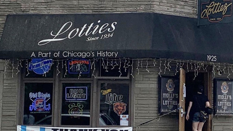 Lottie's Pub in Chicago 