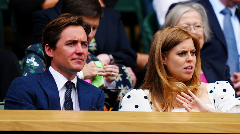 Edoardo Mapelli Mozzi and Princess Beatrice watching a game