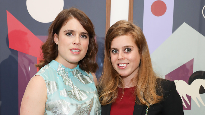 Princess Eugenie, Princess Beatrice posing