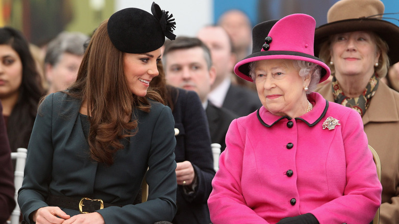 Queen Elizabeth II and Kate Middleton/Princes Catherine