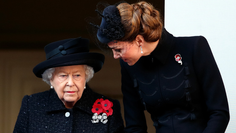 Kate Middleton/Princes Catherine and Queen Elizabeth dressed in black