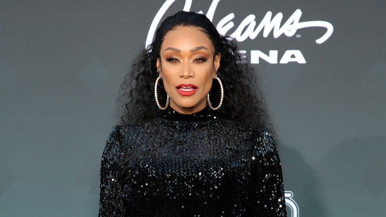 Tami Roman on red carpet