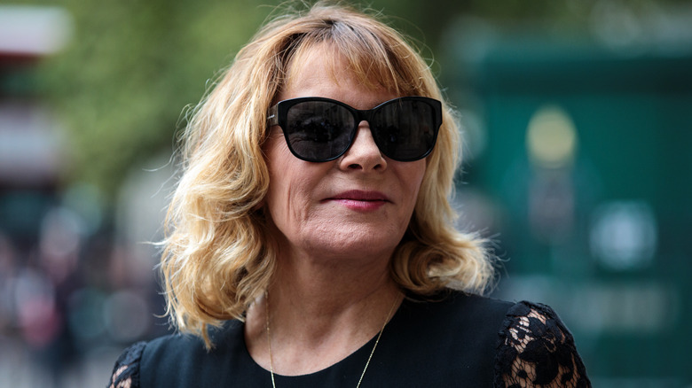 Kim Cattrall wearing sunglasses
