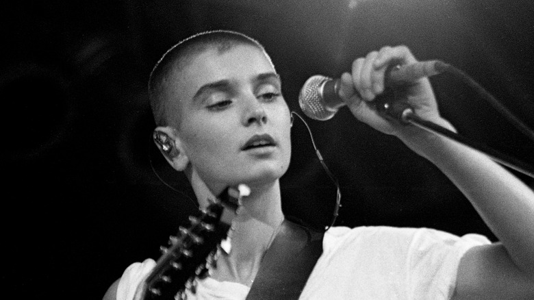 Sinead O'Connor on stage 