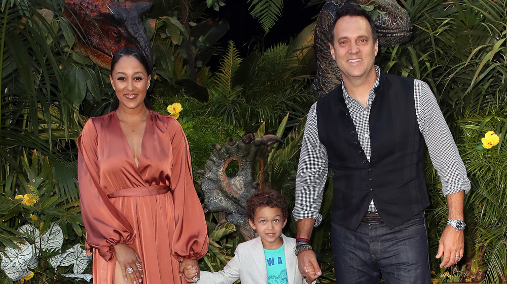 Tamera Mowry and Adam Housley at the Jurassic World: Fallen Kingdom premiere