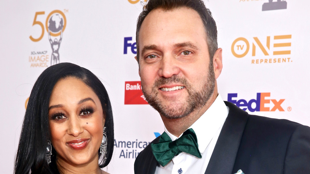 Tamera Mowry and Adam Housley at the 50th Annual NAACP Image Awards Dinner