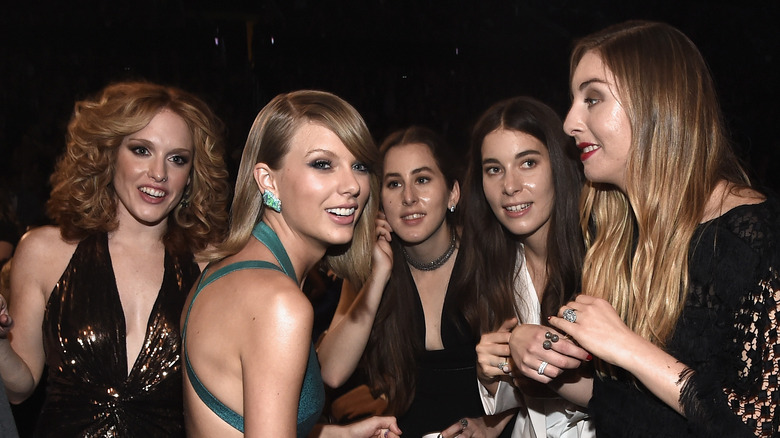 Abigail Anderson, Taylor Swift laughing with friends