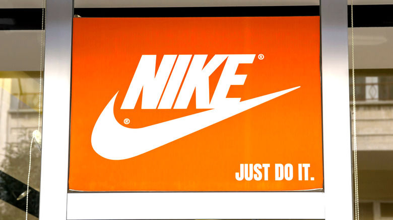 Nike logo