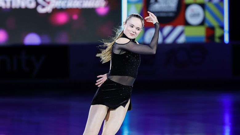 Mariah Bell figure skating