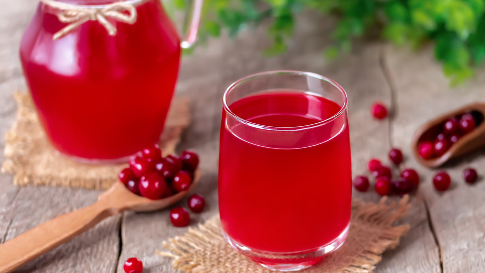 Cranberries and cranberry juice 