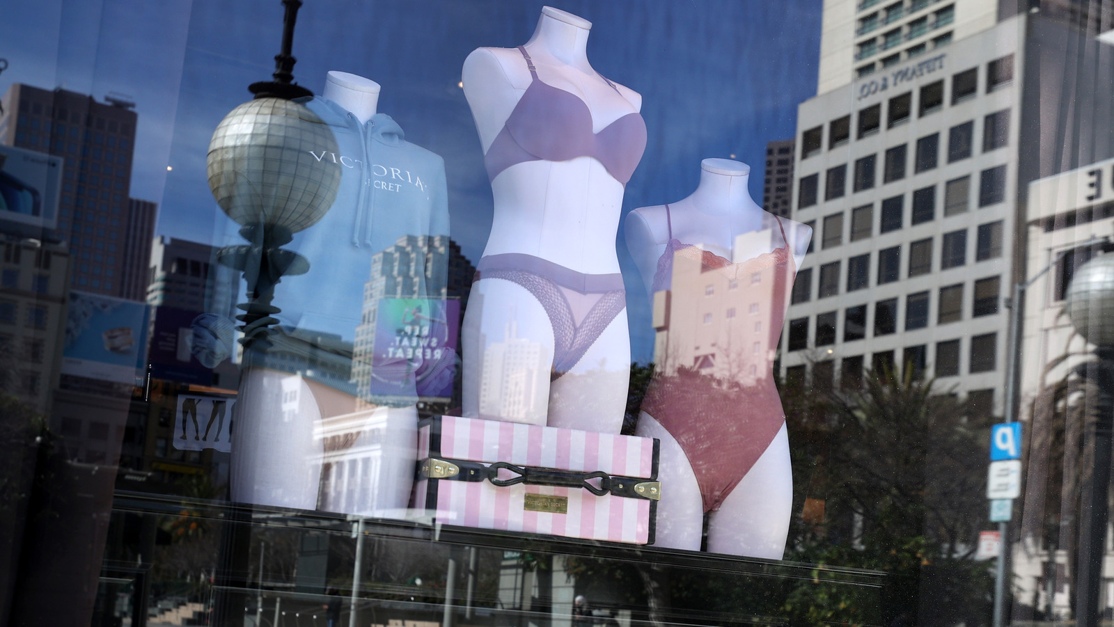 Do Victoria's Secret bras run small? - Quora