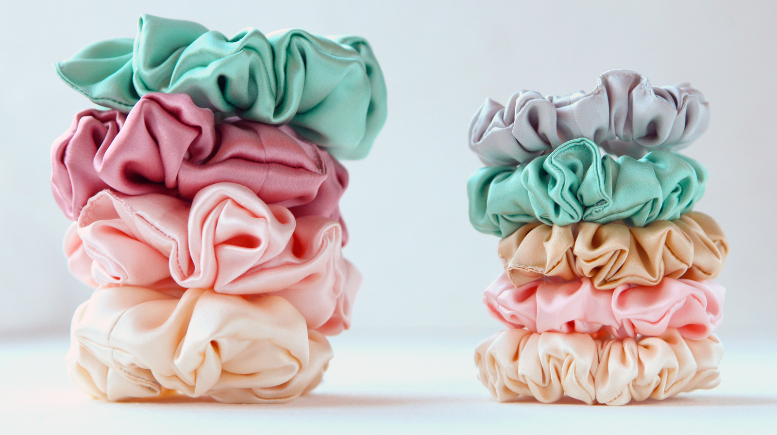The Truth About Whether Or Not Scrunchies Are Back In Style