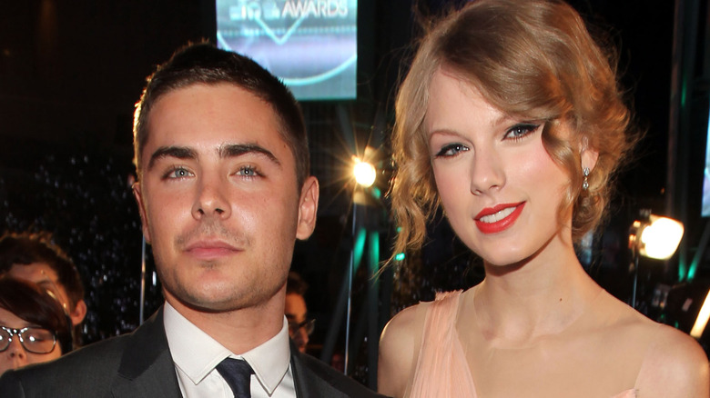 Taylor Swift and Zac Efron at the 2011 People's Choice Awards