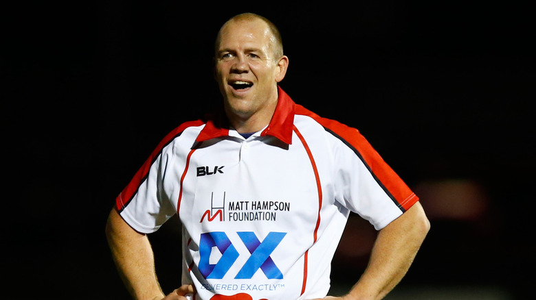 Mike Tindall playing rugby