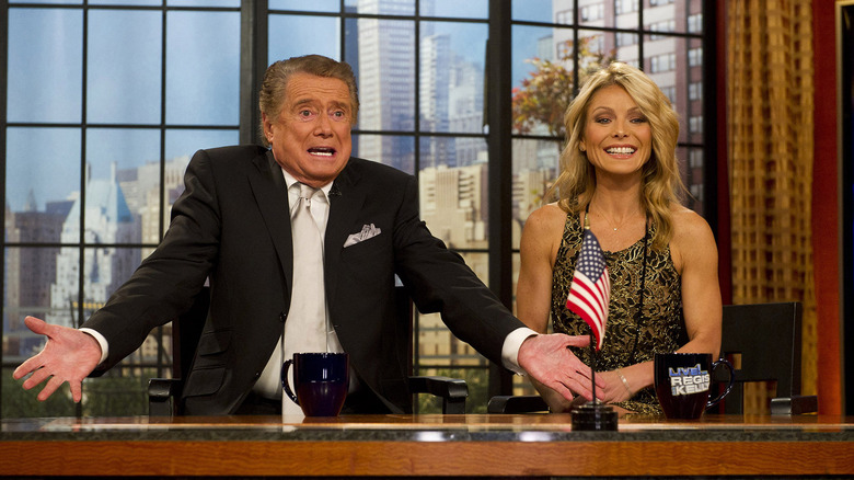 Regis Philbin and Kelly Ripa smiling