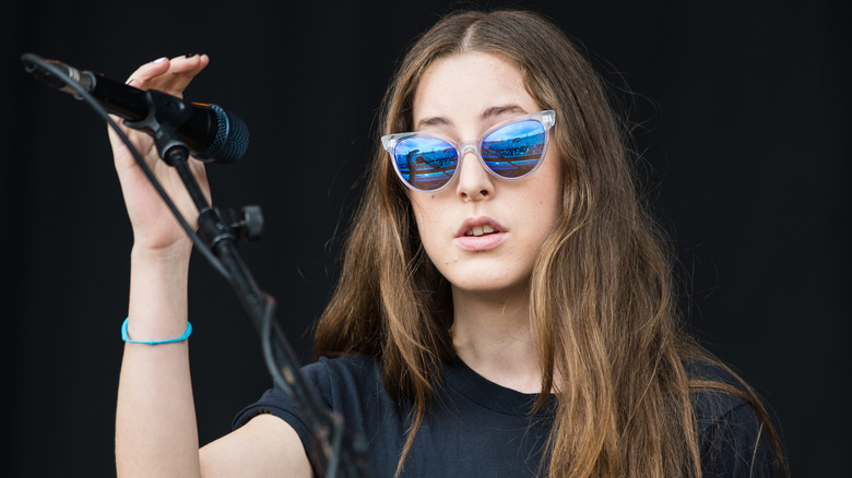 Young Alana Haim performing